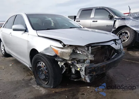 2010 Toyota Camry z USA, uszkodzony, nr VIN 4T1BF3EK8AU536736